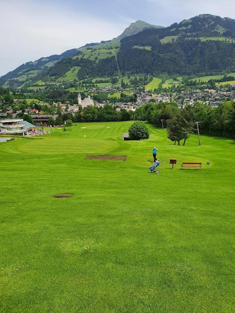 Retro Apartment Kitzbuehel 外观 照片
